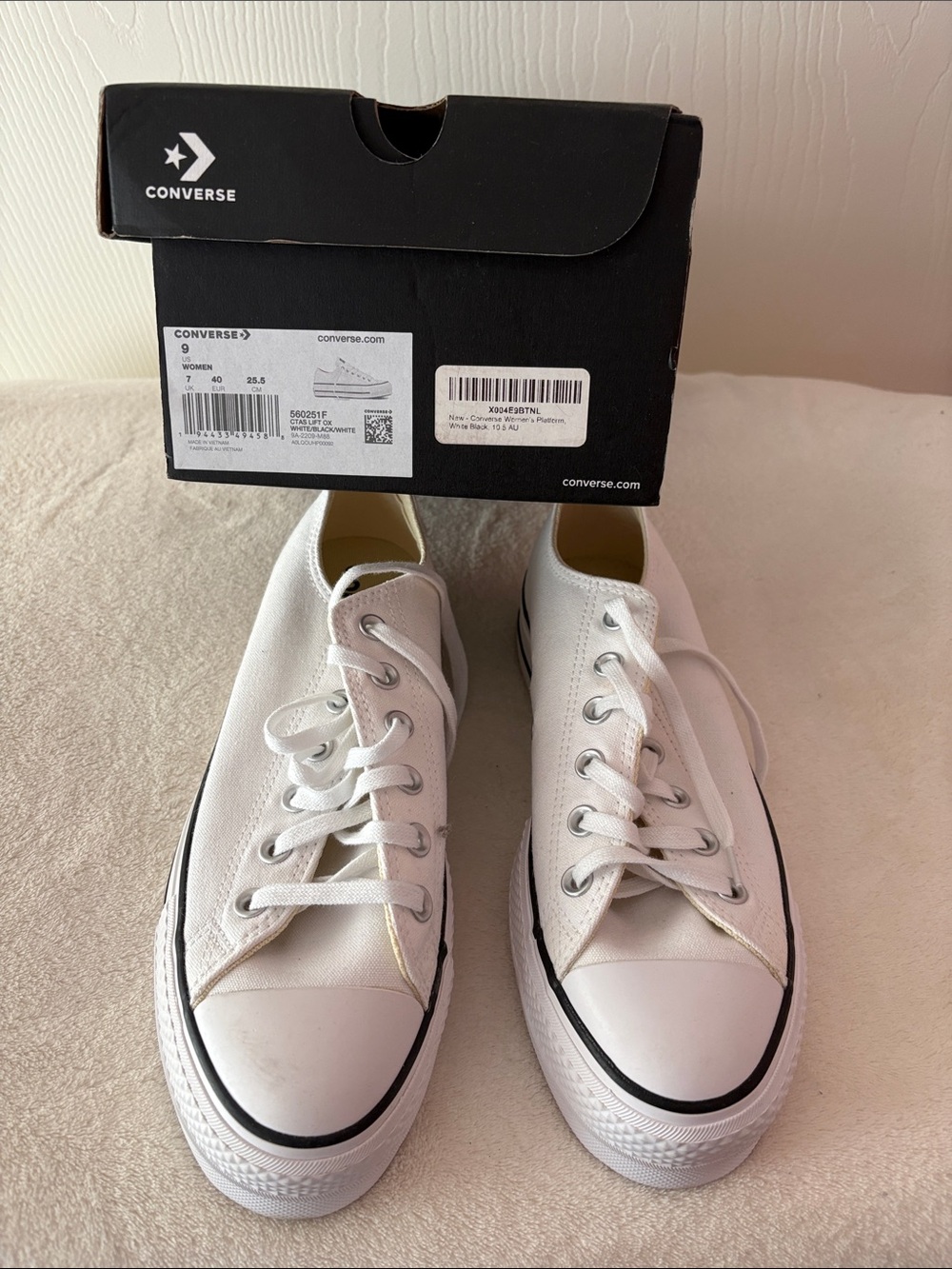 Converse White Low-Profile Platform Chuck Taylor Sneakers - Picture 2 of 6